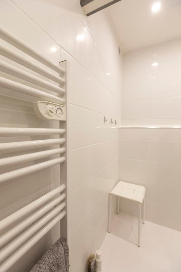 Appartement T3 Traversant Residence Standing Garage Et Piscine Exterieure Gratuits Sete Exterior photo