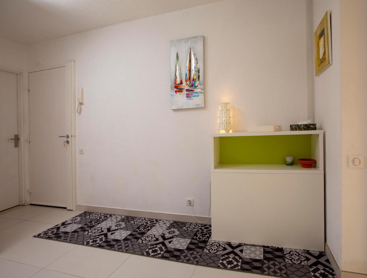 Appartement T3 Traversant Residence Standing Garage Et Piscine Exterieure Gratuits Sete Exterior photo
